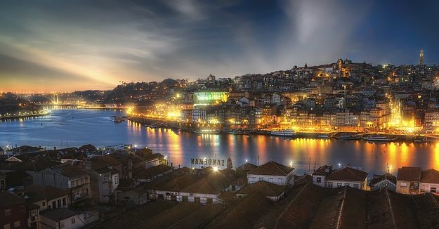 porto-1972486_640